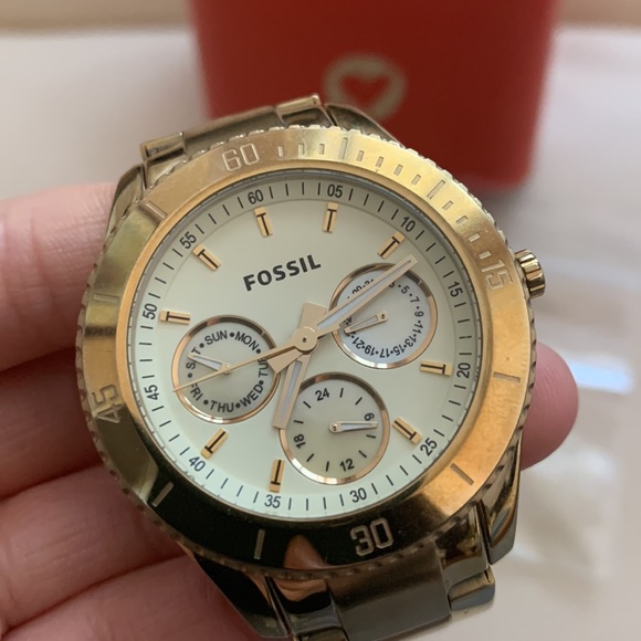 Fossil Gold Stainless Steel watch - Picture 6 of 6